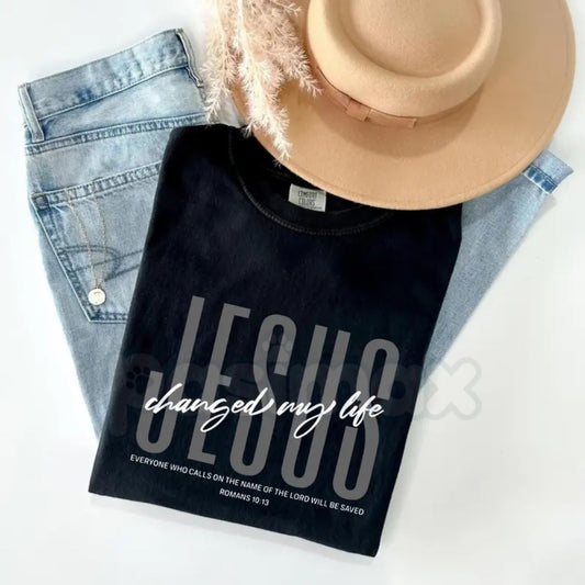 Comfort Colors® Jesus Changed My Life T-Shirt – Aesthetic Christian Graphic Tee, Faith-Based Testimony Shirt, Minimalist Religious Gift, Retro Jesus Top-Pasimax