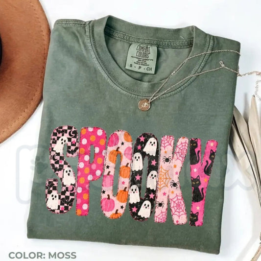 Comfort Colors® Preppy Spooky Ghost & Pumpkin Polka Dot T-Shirt – Retro Cute Halloween Graphic Tee, Pastel Spooky Season Unisex Top & Gift-Pasimax