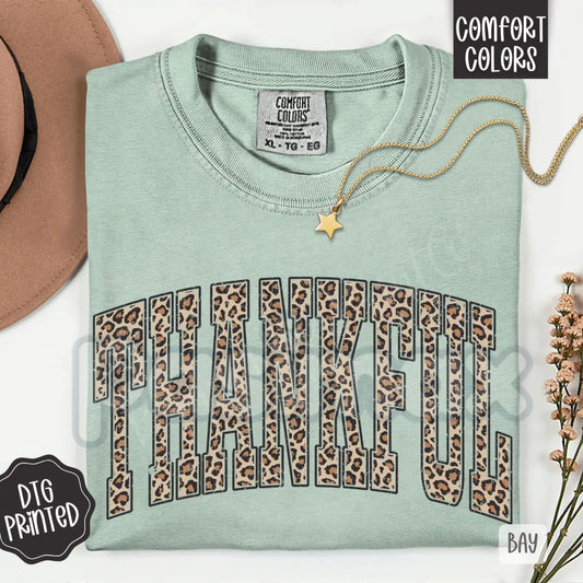 Comfort Colors® 'Thankful' Leopard Print Tee – Trendy Women's Fall Shirt, Vintage Thanksgiving Apparel-Pasimax
