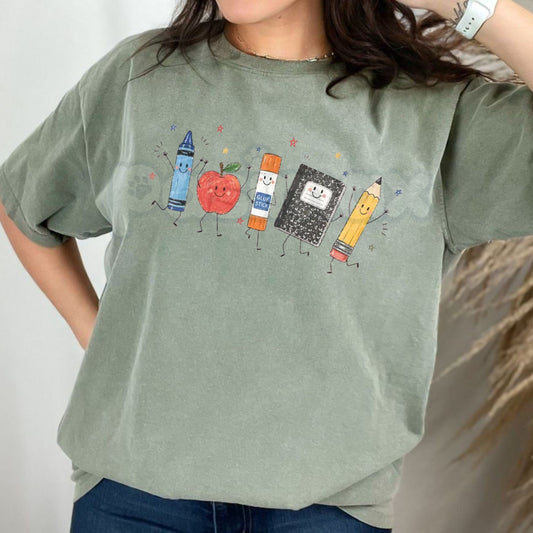 Comfort Colors® Vintage Back To School T-Shirt – Retro School Supplies Cartoon Graphic Tee, Aesthetic Kindergarten Teacher Crewneck First Day Of School Top-Pasimax