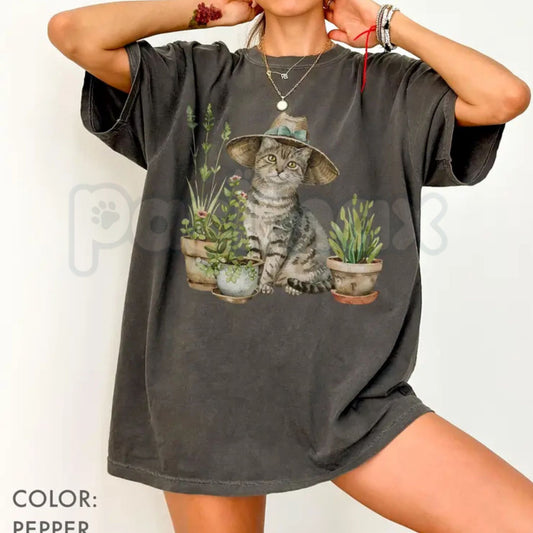 Comfort Colors® Vintage Cat Gardening T-Shirt – Aesthetic Watercolor Kitten Graphic Tee, Retro Botanical Cat Lover Shirt, Cute Gardeners Gift for Her-Pasimax
