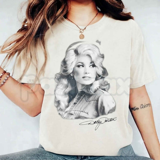 Comfort Colors® Vintage Dolly Portrait T-Shirt – Retro Country Queen Graphic Tee, Iconic Music Legend Unisex Top-Pasimax