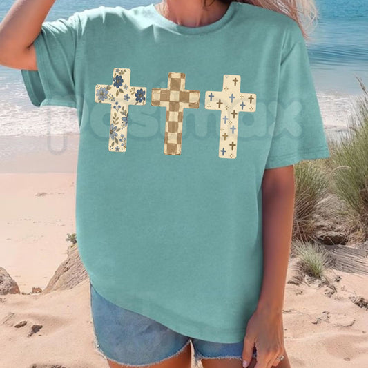 Comfort Colors® Vintage Floral Crosses Christian Aesthetic T-Shirt – Retro Faith Graphic Tee, Botanical Cottagecore Unisex Top & Faith Gift-Pasimax