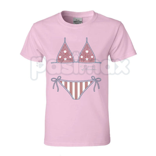 Comfort Colors® Vintage Preppy Bikini Top 4th of July T-Shirt – Retro America Graphic Tee, Trendy USA Aesthetic Patriotic Independence Day Top-Pasimax