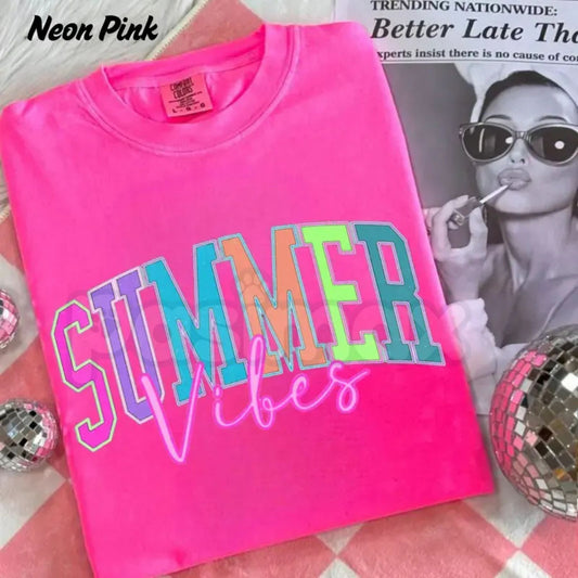 Comfort Colors® Vintage Summer Vibes T-Shirt – Retro Sunset Beach Graphic Tee, Aesthetic 70s Distressed California Top, Cute Sunshine Vacation Gift-Pasimax