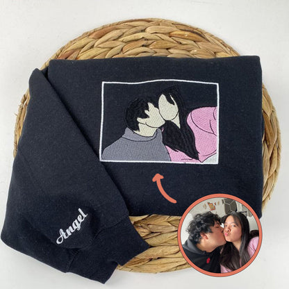 Custom Embroidered Sweatshirt Hoodie with Personalized Photo and Text – Unique Gift for All Occasions