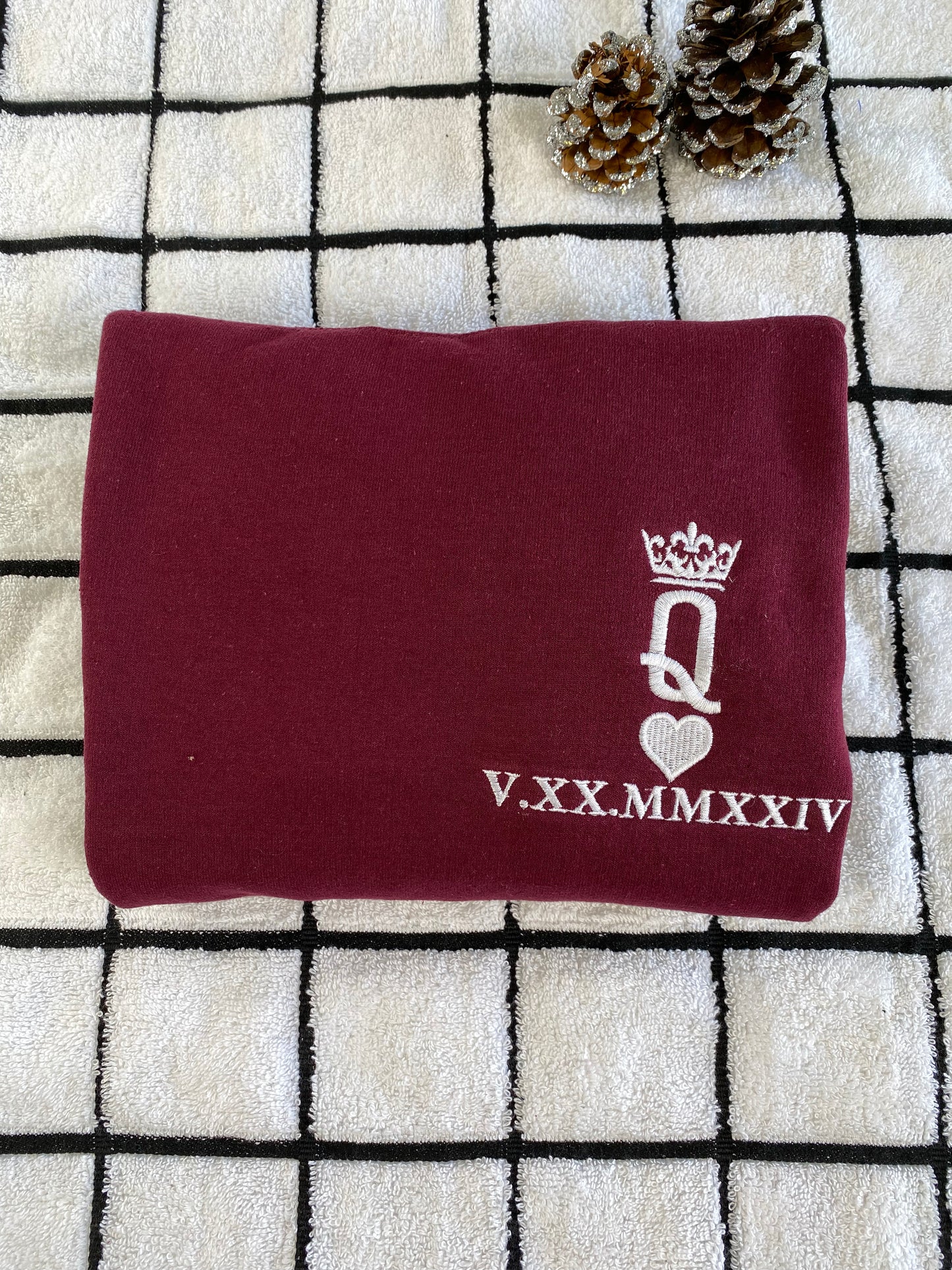 Custom Embroidered King and Queen Sweatshirt Hoodie, Couple Gift  Ideas for Valentine's day