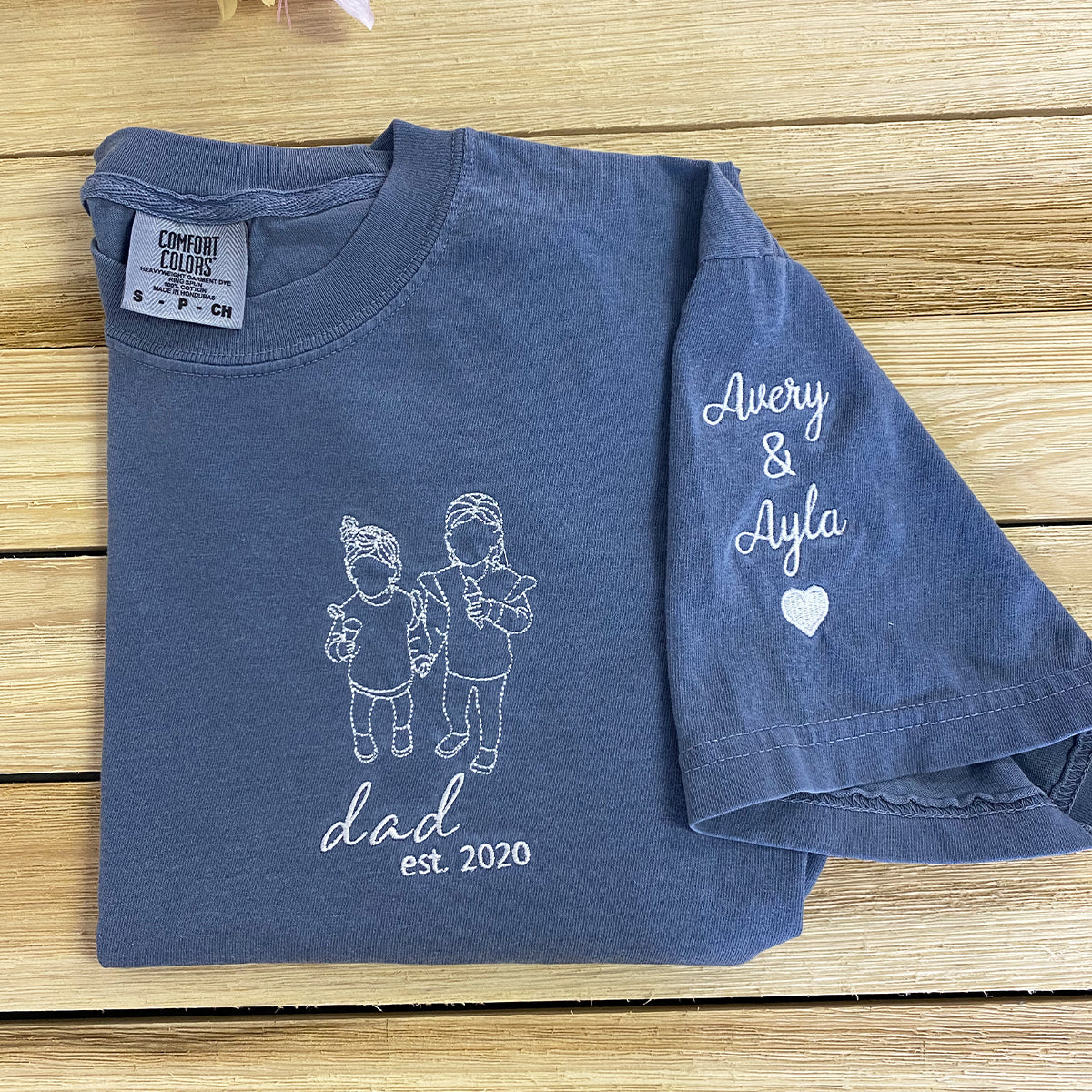 Custom Embroidered T-Shirt - Personalized Line Art Happy Family with Kids Name on Sleeve