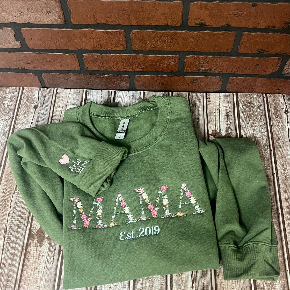 Custom Embroidered Hoodie - Embroidered Floral Letter Mama Sweatshirt, Mama Gift, Mother's Day Gift