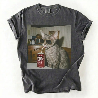Comfort Colors® Vintage Cat Breeds Drinking Soda T-Shirt – Retro 90s Funny Edgy Cat Meme Graphic Tee, Aesthetic Quirky Animal Lover Unisex Top