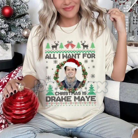 Drake Maye Throwback Rookie T-Shirt - Distressed Football Graphic Tee, Vintage Quarterback Streetwear, Classic New England Fan Gear-Pasimax