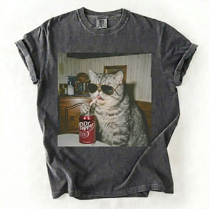 Comfort Colors® Vintage Cat Breeds Drinking Soda T-Shirt – Retro 90s Funny Edgy Cat Meme Graphic Tee, Aesthetic Quirky Animal Lover Unisex Top