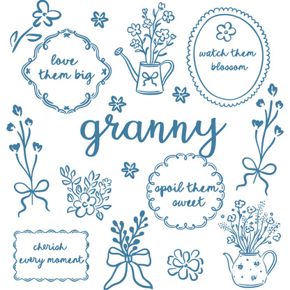 Comfort Colors® Custom Floral Grandma T-Shirt – Personalized Floral Mama Shirt, Aesthetic Wildflower Grandmother Gift, Trendy Spring Garden Tee