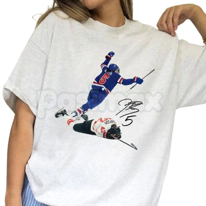 Megan Keller & Hilary Knight Vintage Hockey T-Shirt - USA Women's Hockey Legend Graphic Tee, Retro 90s Style Sports Apparel, Premium Heavyweight Unisex 100% Cotton Top, Olympic Hockey Fan Shirt, Hilary Knight & Megan Keller Souvenir Tee-Pasimax