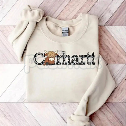 Minimalist Highland Cow Sweatshirt | Clean Silhouette Coo Jumper | Modern Farm Animal Graphic Tee | Simple Nature Lover Gift-Pasimax