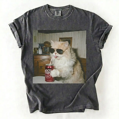 Comfort Colors® Vintage Cat Breeds Drinking Soda T-Shirt – Retro 90s Funny Edgy Cat Meme Graphic Tee, Aesthetic Quirky Animal Lover Unisex Top