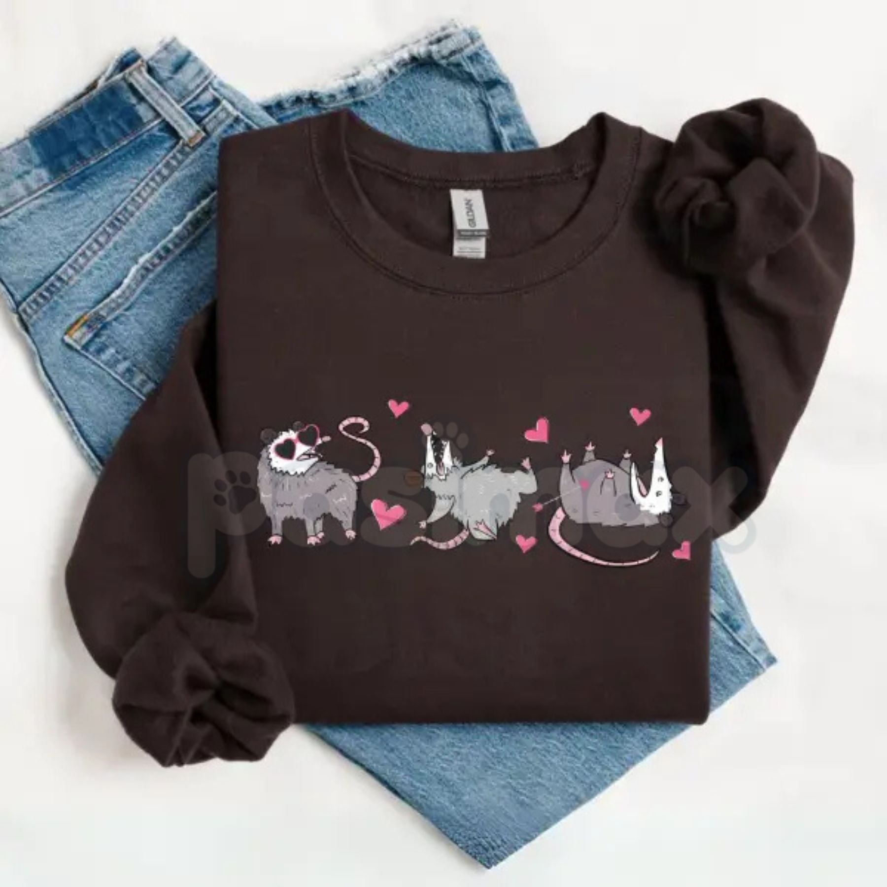 Possum Valentine Sweatshirt | Funny Possum Shirt | Aesthetic Valentine Crewneck | Cute Trash Cat Jumper | Sarcastic Valentine's Gift for Her | Quirky Possum Love Pullover-Pasimax
