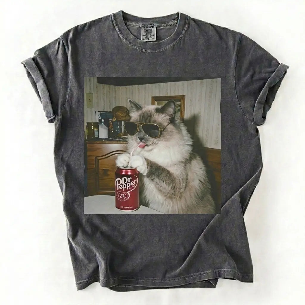 Comfort Colors® Vintage Cat Breeds Drinking Soda T-Shirt – Retro 90s Funny Edgy Cat Meme Graphic Tee, Aesthetic Quirky Animal Lover Unisex Top