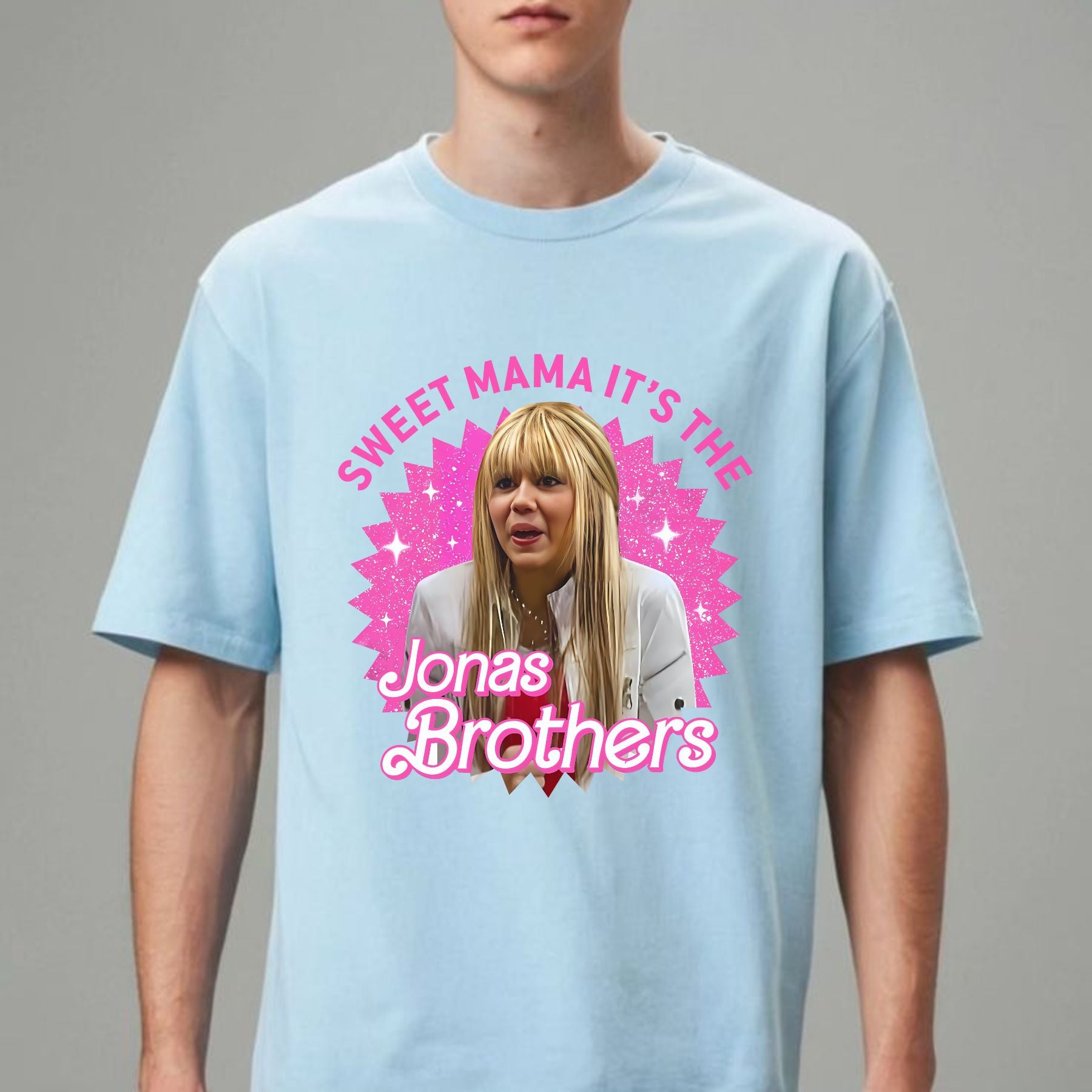 "Sweet Mama It's The Jonas Brothers" 2005 T-Shirt - Vintage Pop Fan Apparel, Nostalgic Band Tee-Pasimax