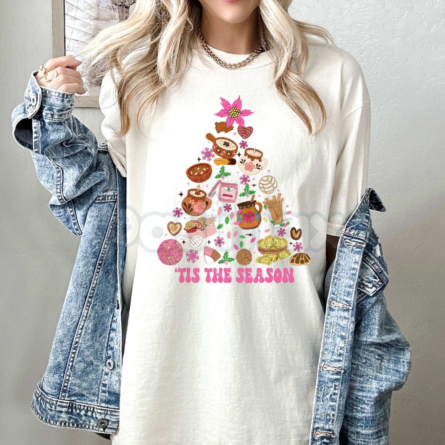 "Tis The Season Mexican Christmas Tree T-Shirt" - Tamales Pan Dulce Holiday Tee, Festive Latinx Christmas Apparel, Unique Foodie Xmas Gift-Pasimax