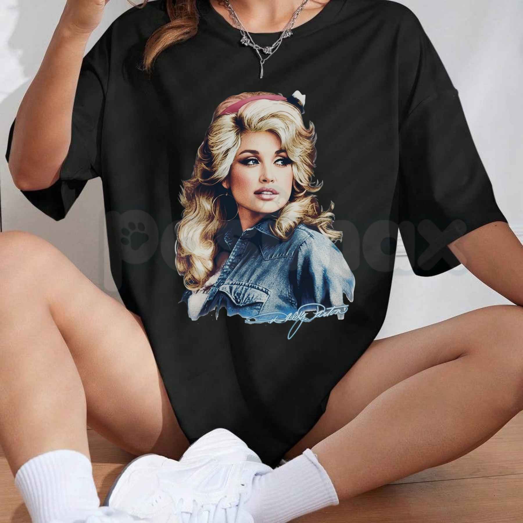 Vintage 80s Dolly Parton T-Shirt – Retro Country Music Queen Unisex Cotton Graphic Tee-Pasimax