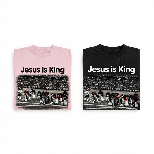 Vintage Jesus Is King Football Shirt – Retro Praying Team Graphic Unisex T-Shirt-Pasimax