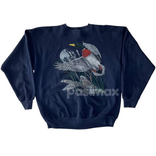 Vintage Loon Nature Graphic Crewneck – Lake & Wilderness Sweatshirt-Pasimax
