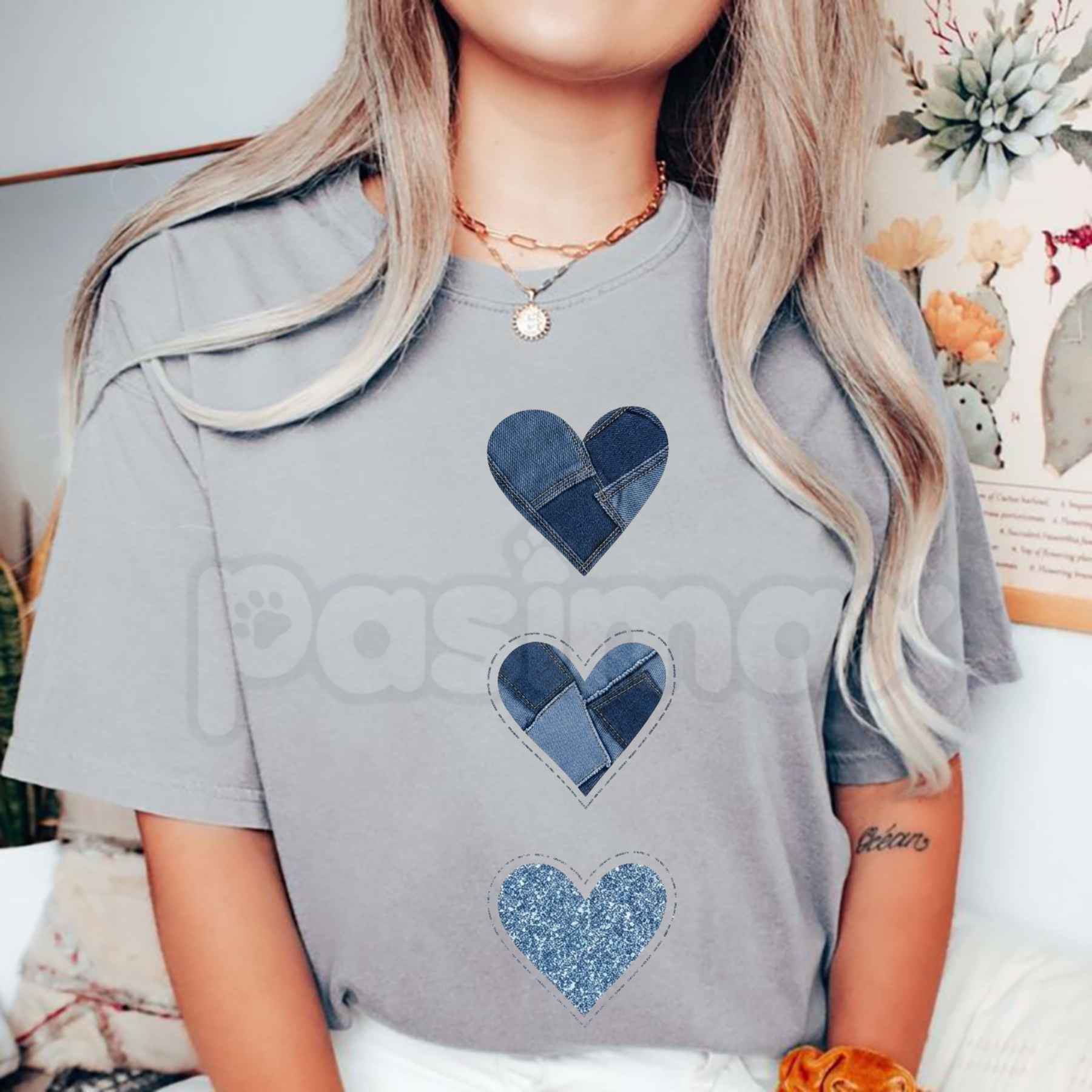 Women's Graphic T-Shirt with Denim Heart Print – Cute Faux Jean Patchwork Heart Aesthetic Unisex Cotton Tee-Pasimax