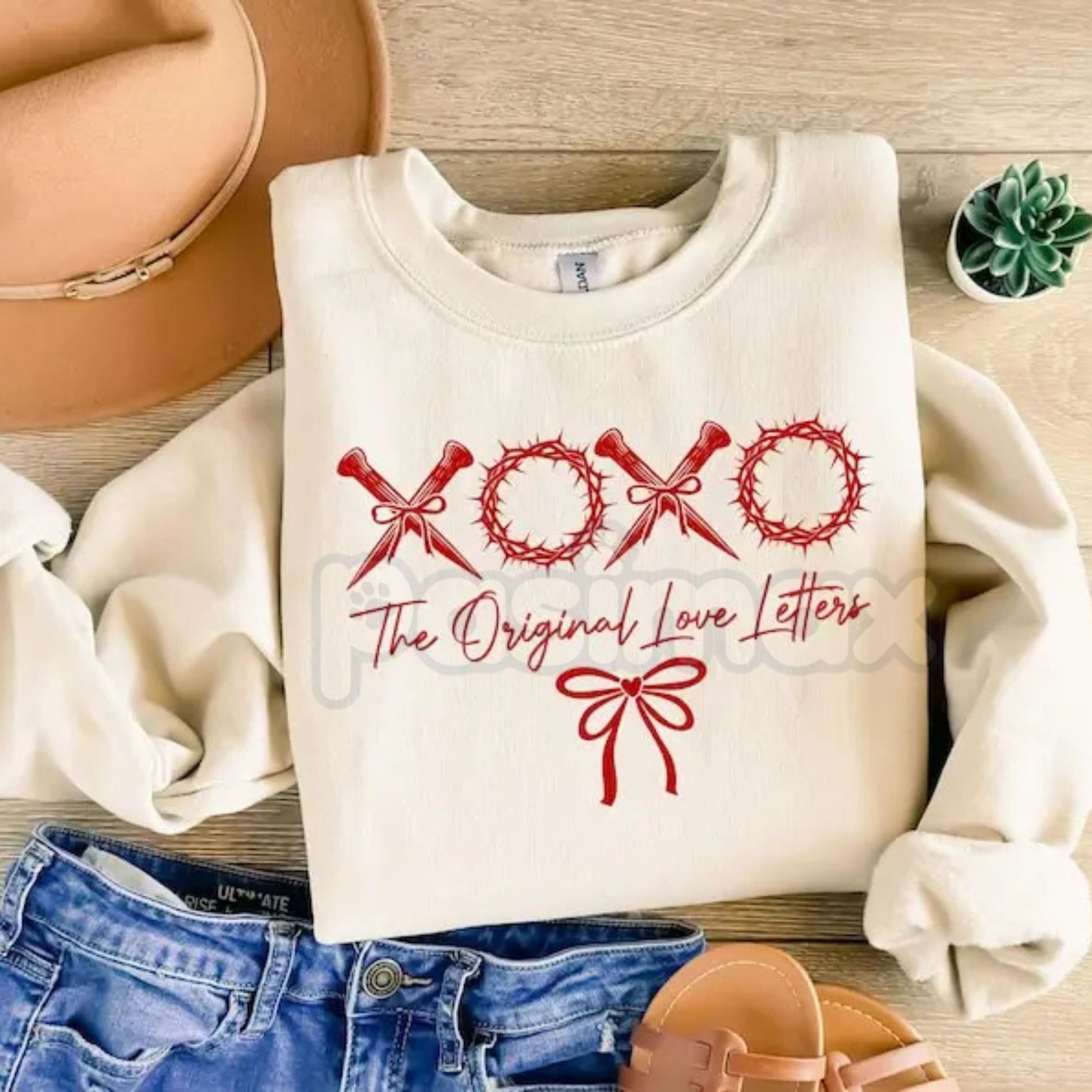 XOXO The Original Love Letters Sweatshirt | Romantic Vintage Aesthetic Crewneck | Valentine's Day Graphic Jumper | Minimalist Love Letter Shirt-Pasimax