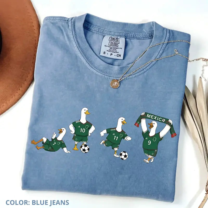 Comfort Colors® Funny Goose Mexico Soccer T-Shirt – Retro Mexico Football Fan Graphic Tee, Vintage Aesthetic Silly Honk Mascot Viva Mexico Sports Top