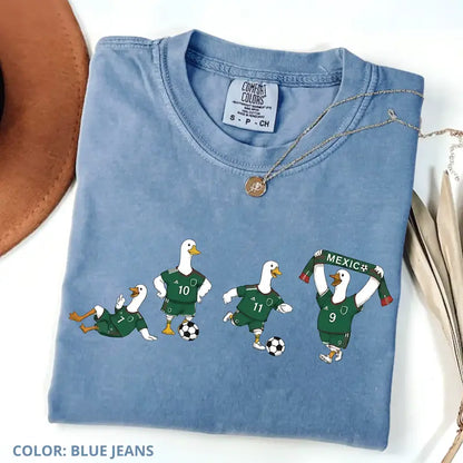 Comfort Colors® Funny Goose Mexico Soccer T-Shirt – Retro Mexico Football Fan Graphic Tee, Vintage Aesthetic Silly Honk Mascot Viva Mexico Sports Top