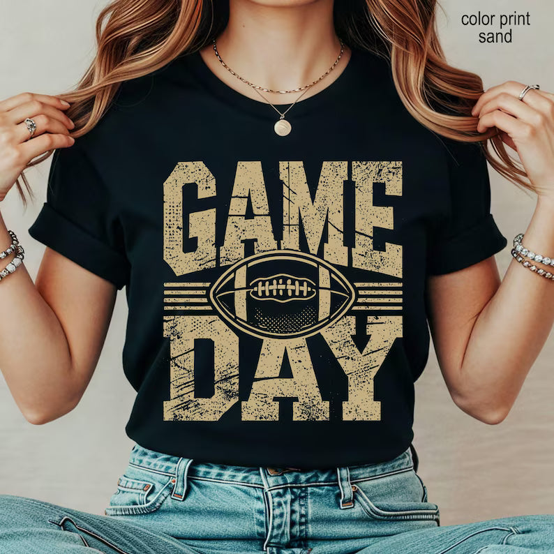 Comfort Colors® Football Season Game Day T-Shirt – Classic Sports Mom Graphic Tee, Fall Tailgate Unisex Top & Gift for Women