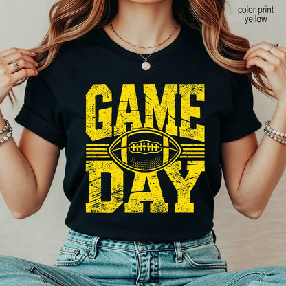 Comfort Colors® Football Season Game Day T-Shirt – Classic Sports Mom Graphic Tee, Fall Tailgate Unisex Top & Gift for Women
