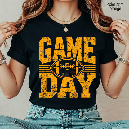 Comfort Colors® Football Season Game Day T-Shirt – Classic Sports Mom Graphic Tee, Fall Tailgate Unisex Top & Gift for Women