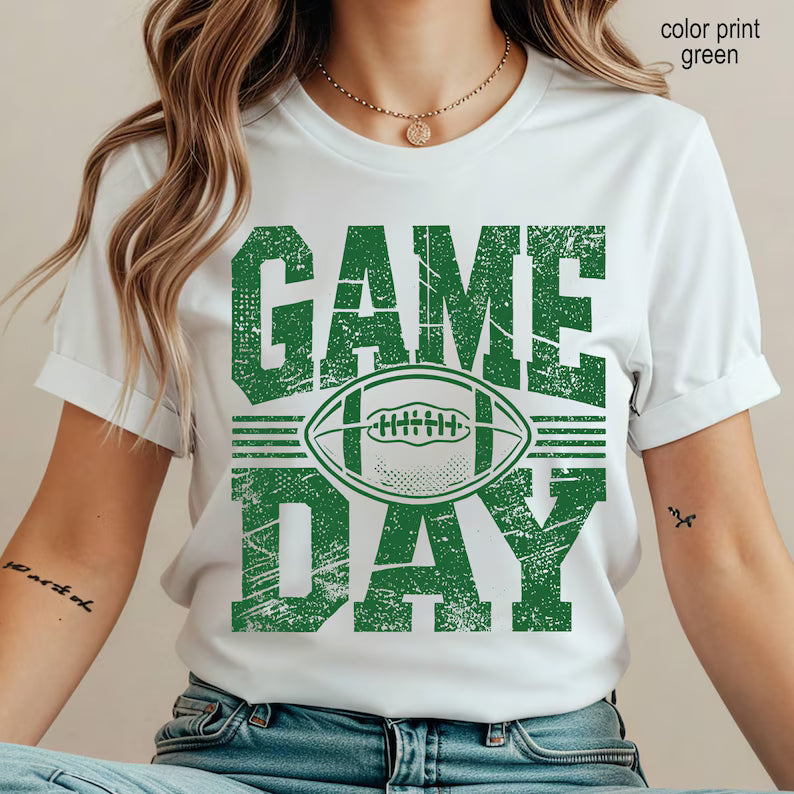Comfort Colors® Football Season Game Day T-Shirt – Classic Sports Mom Graphic Tee, Fall Tailgate Unisex Top & Gift for Women